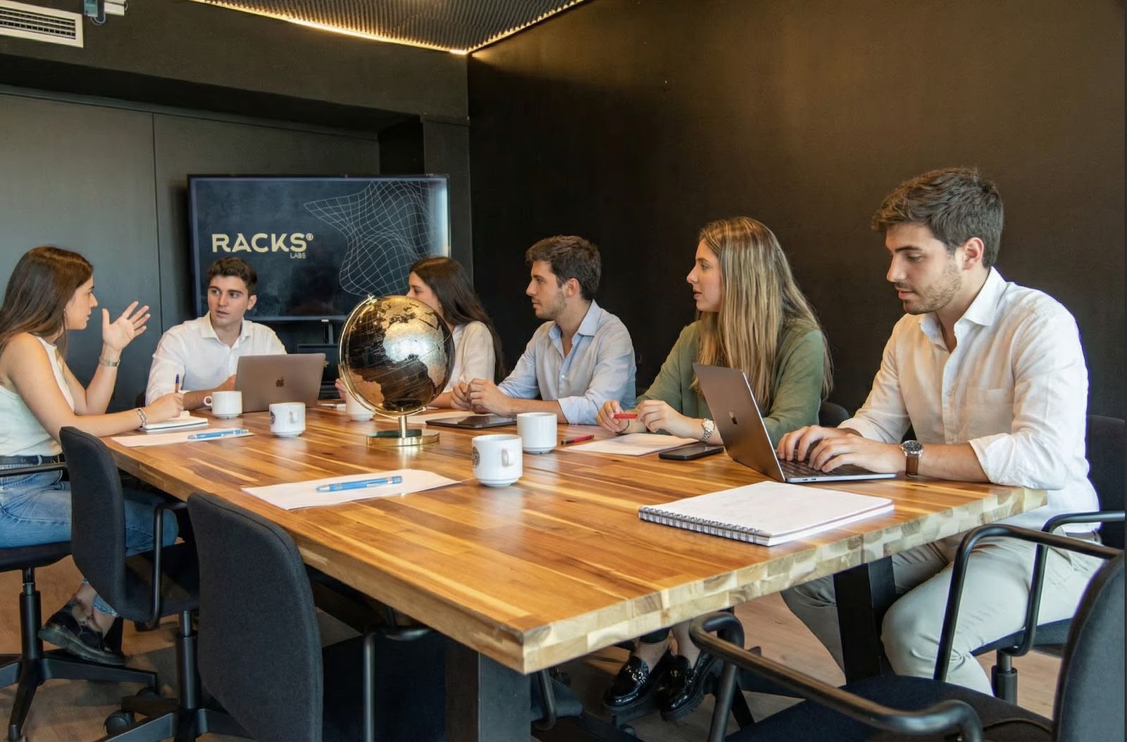 Salas de reuniones Racks House